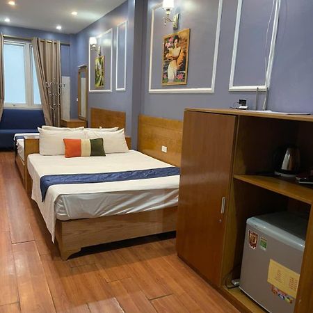 Old Town Palace Guest House Hanoi Esterno foto