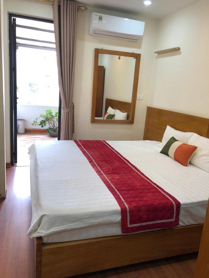 Old Town Palace Guest House Hanoi Esterno foto