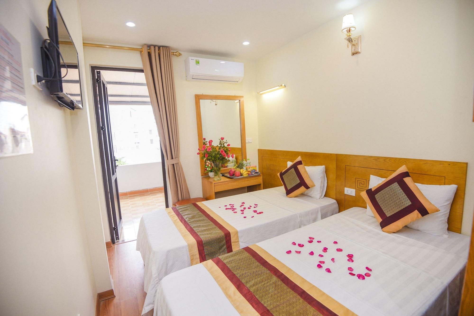 Old Town Palace Guest House Hanoi Esterno foto