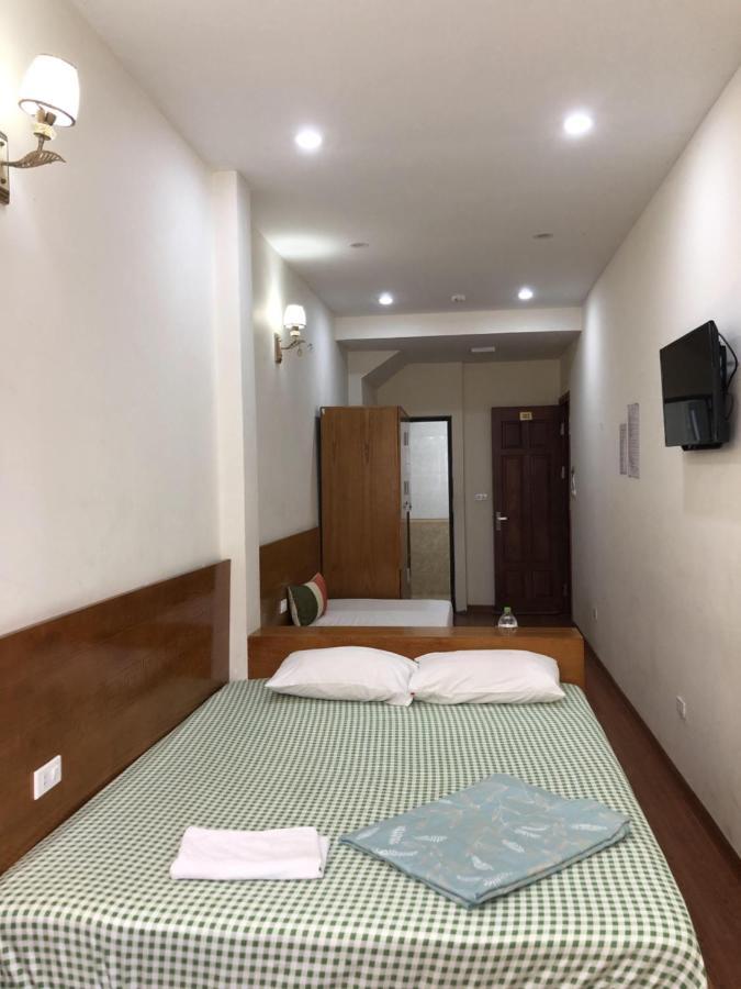 Old Town Palace Guest House Hanoi Esterno foto