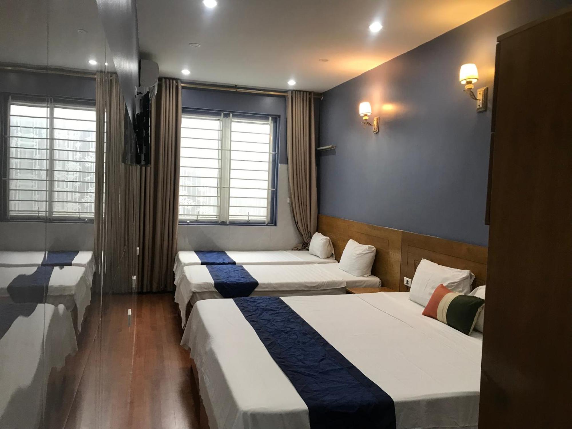 Old Town Palace Guest House Hanoi Esterno foto